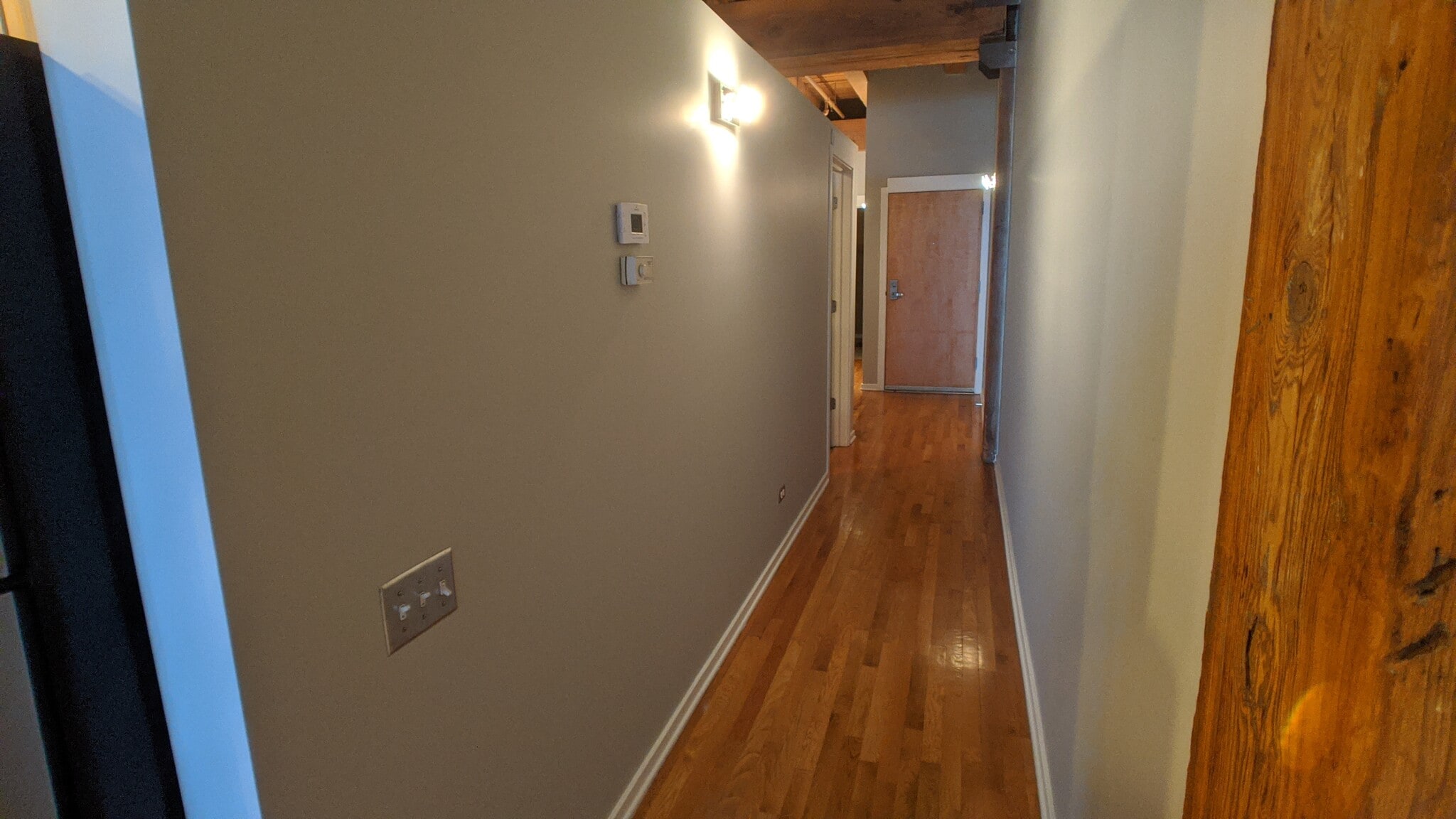 Building Photo - 333 S Desplaines St