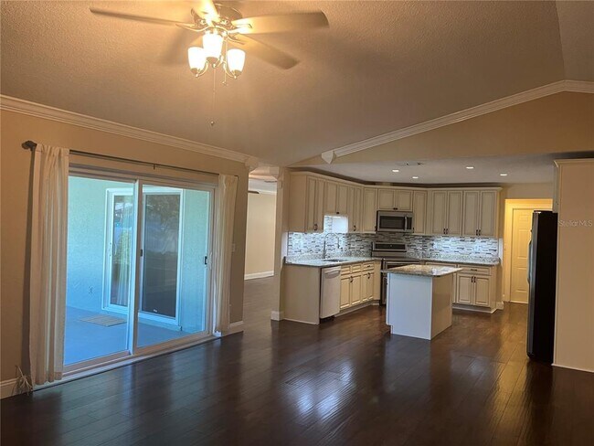 Building Photo - 2780 Merlin Way