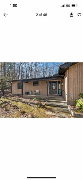 Building Photo - 2107 Markham Dr