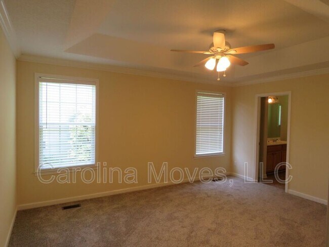 Building Photo - 22 Cunningham Cir