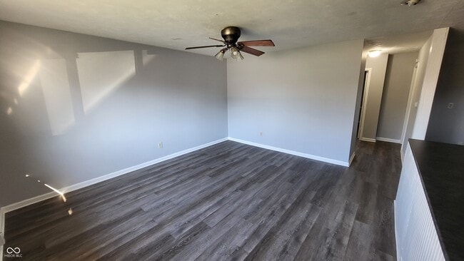 Building Photo - 2809 N Hawthorne Ln