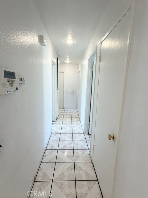 Building Photo - 6855 Farrier Ave