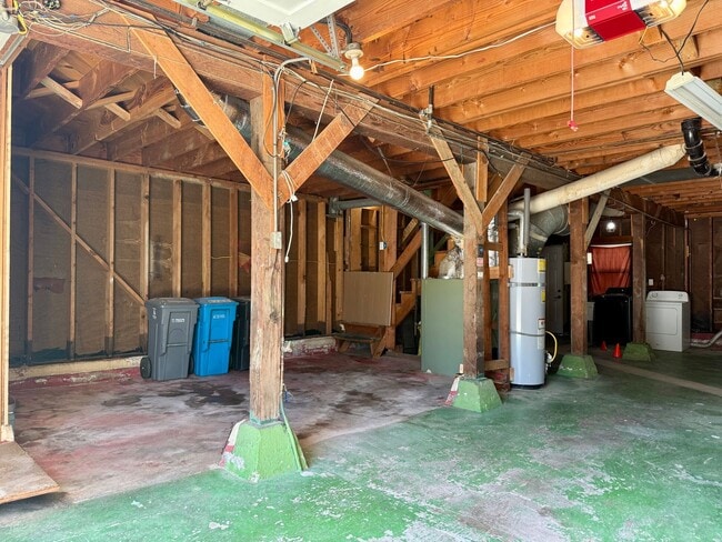 Building Photo - Two bedroom home for rent with large priva...