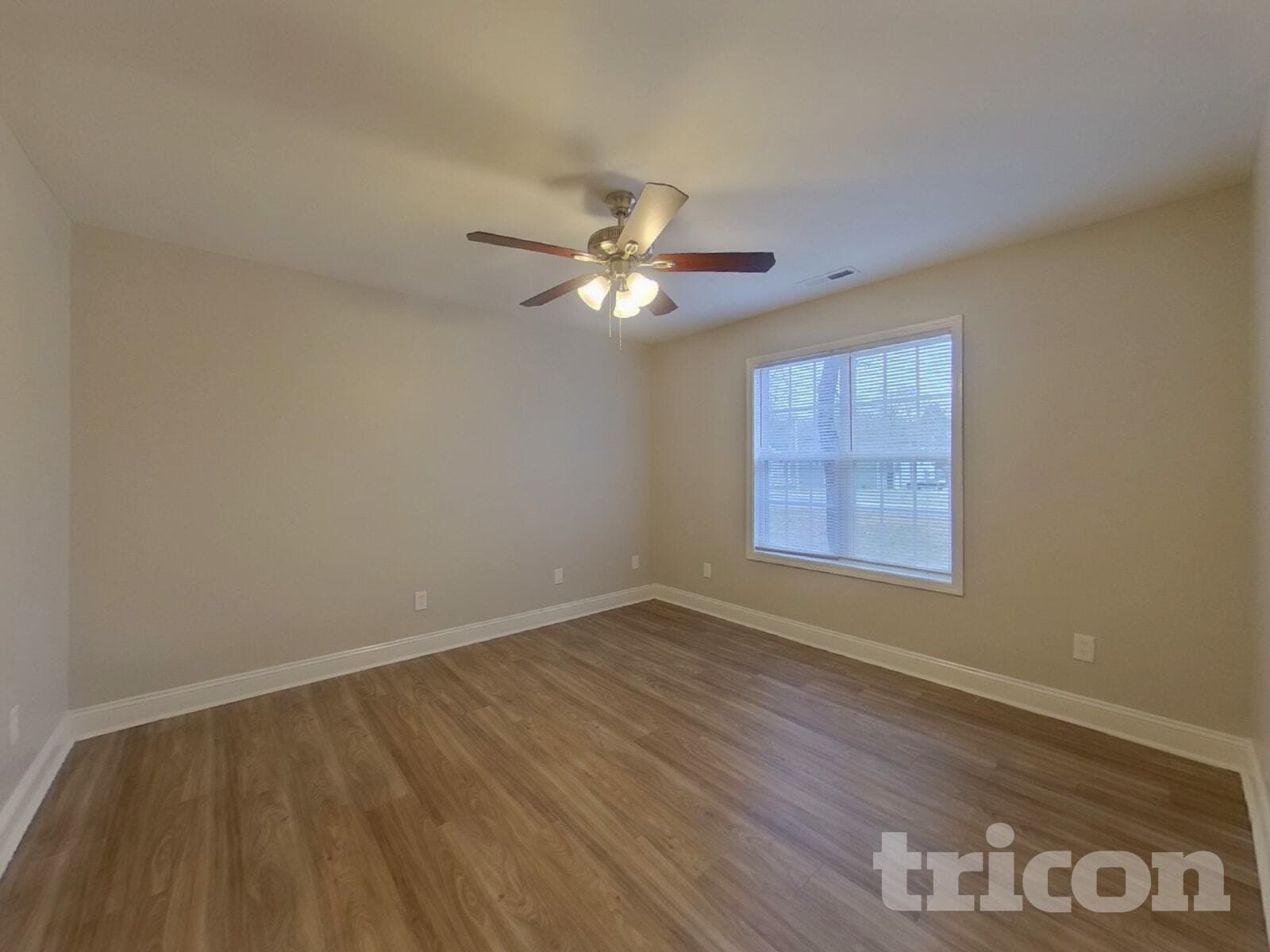 Building Photo - 821 Gore St