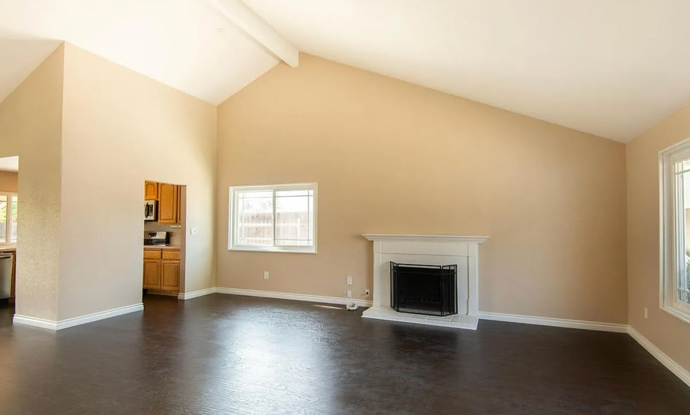 Building Photo - 6651 Morocco St