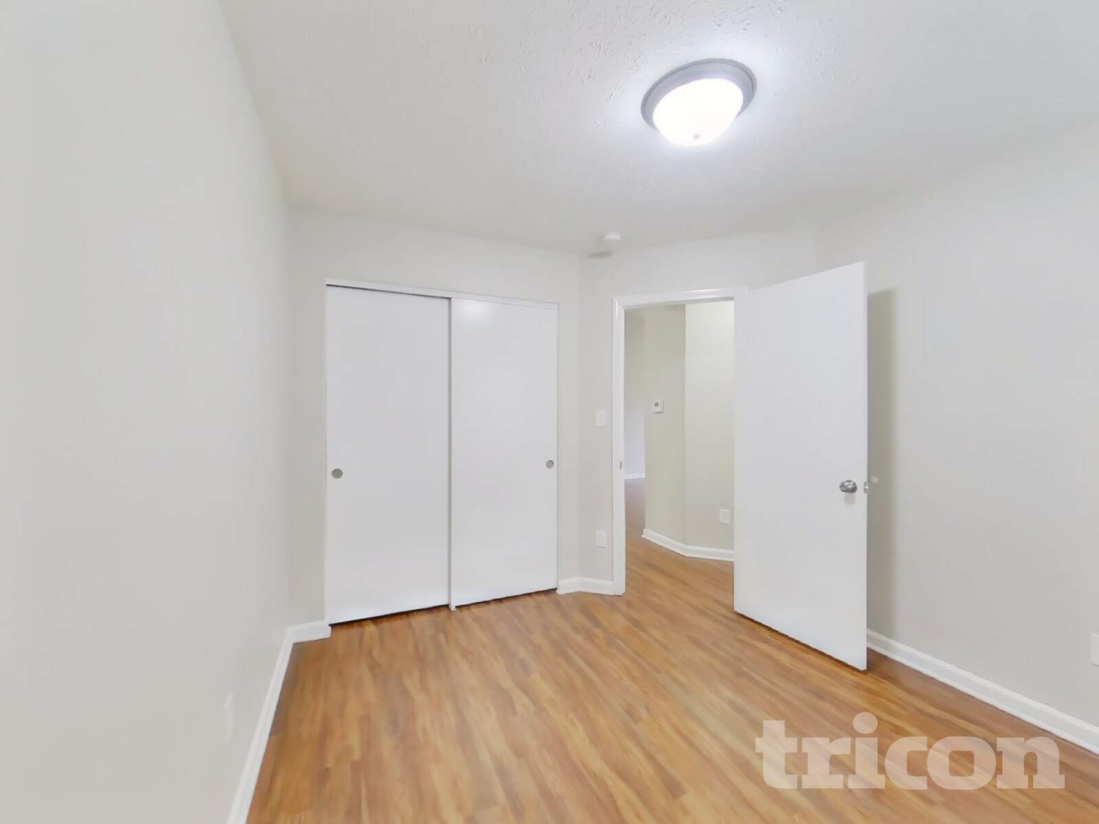 Building Photo - 284 Woodfield Dr