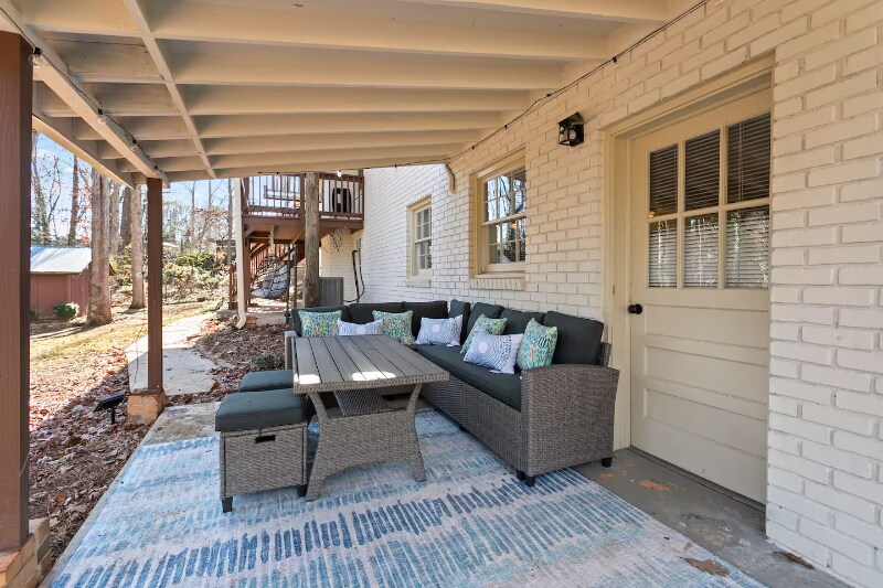 Building Photo - 3270 Hickory Crest Dr NW