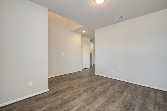 Building Photo - 8403 Baywatch Cir