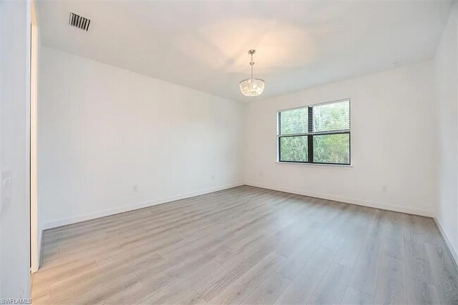 Building Photo - 10335 Ventana Ln
