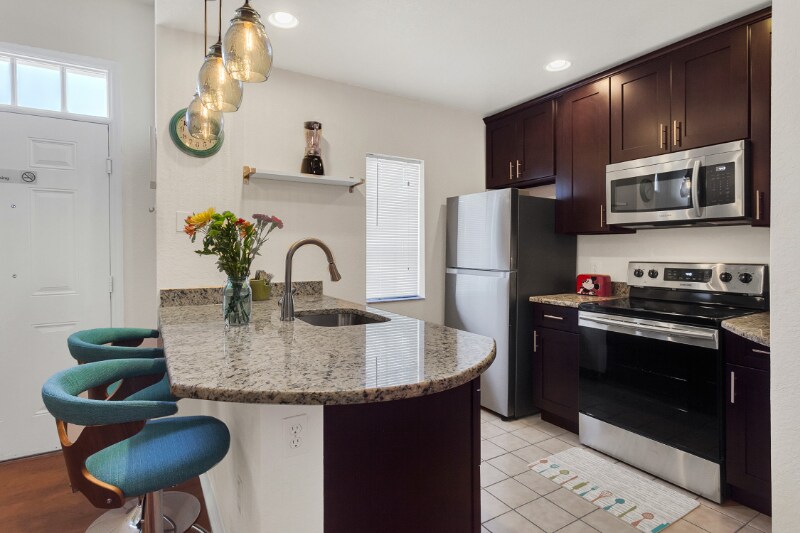 Building Photo - 2609 Gala Rd N