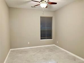 Building Photo - 16807 Laguna Springs Dr