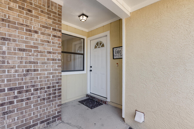 Building Photo - 1307 Calabria Rd