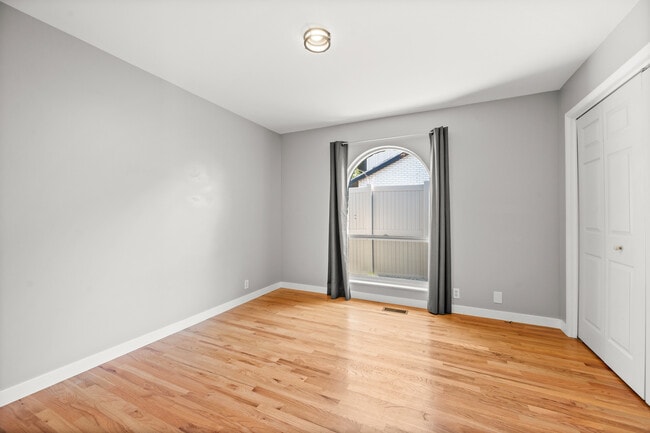 Building Photo - 1839 Cottonwood Club Cir