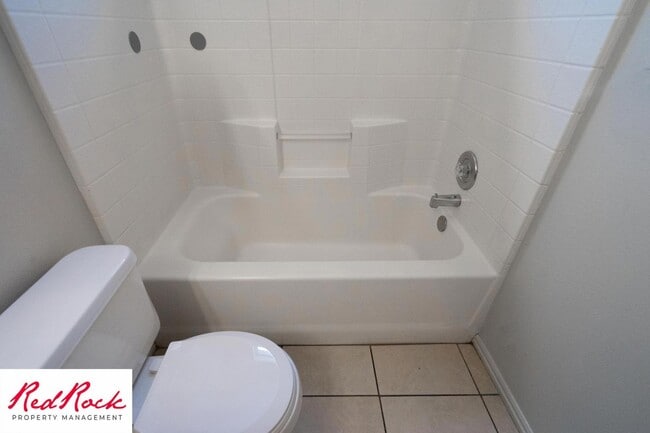 Building Photo - Charming 3 Bed, 2 Bath Home in the Heart of St. George!