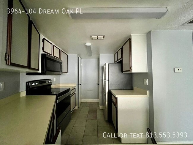 Building Photo - 3964 Dream Oak Pl