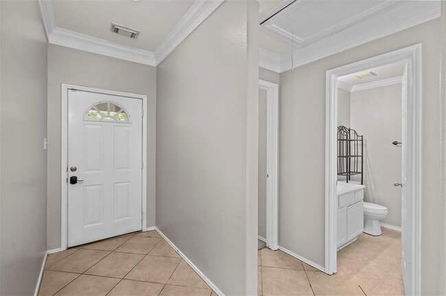 Building Photo - 8014 Blackcherry Ln