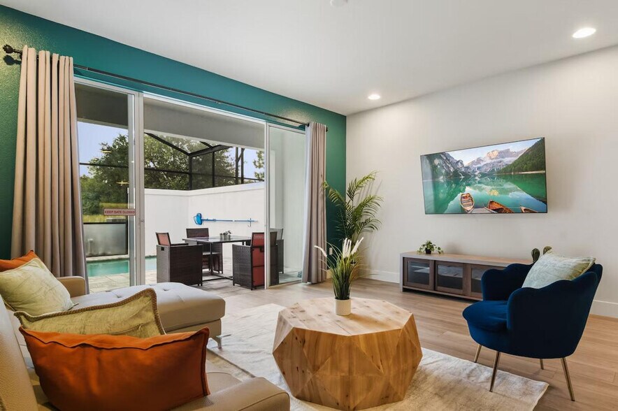 Building Photo - 17407 Hidden Forest Dr