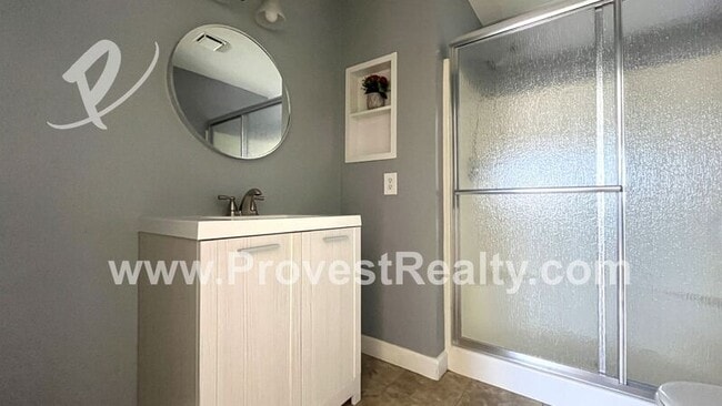 Building Photo - 14836 Carter Rd