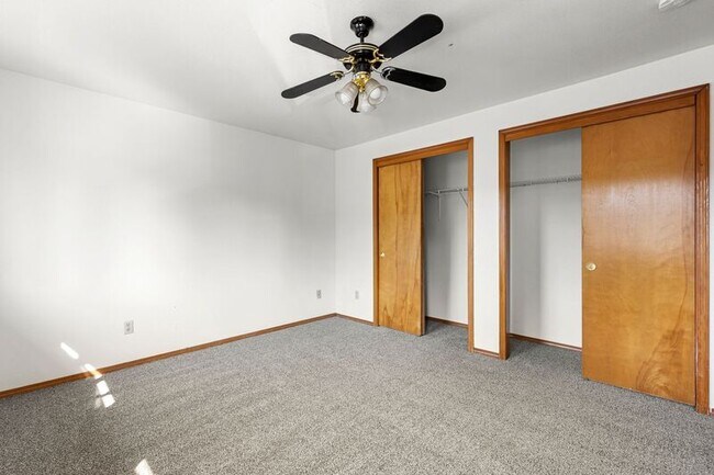 Building Photo - 17462 SE 82nd Dr