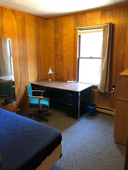 Building Photo - 2220 16th St