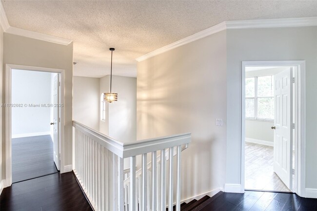 Building Photo - 3755 SW 50th St