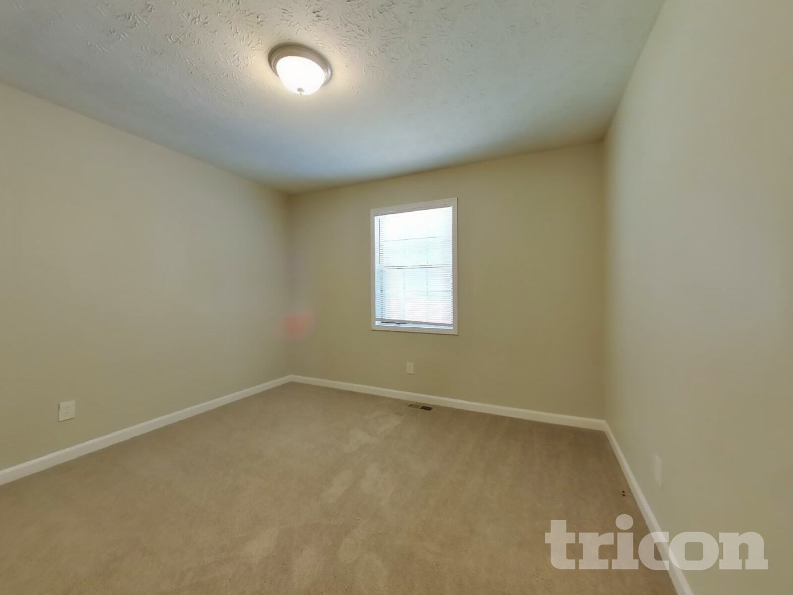 Building Photo - 4211 Clearview Dr
