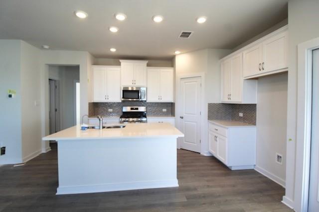 Building Photo - 279 Garner Dr