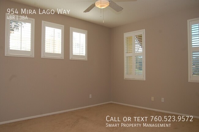 Building Photo - $500 off 1st 2 months!  4BR Gorgeous Home ...