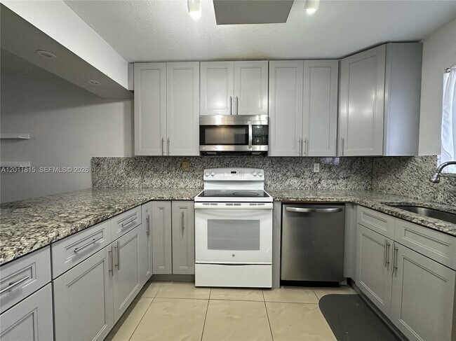Building Photo - 9370 SW 8th St