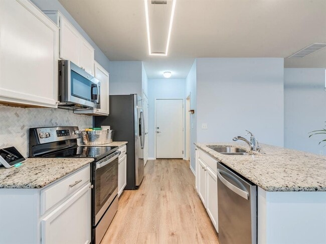 Building Photo - 3716 Black Granite Dr