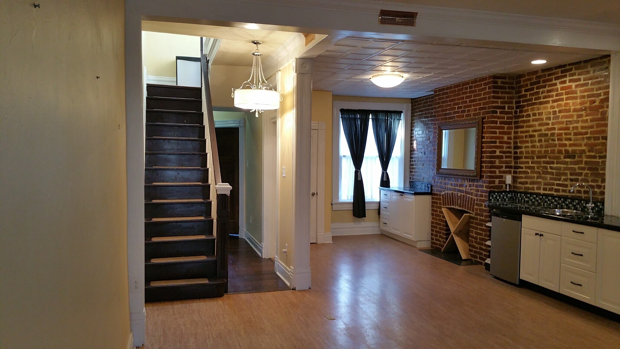 Building Photo - 212 Lehigh Ave