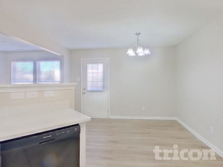 Building Photo - 8638 Panglemont Drive