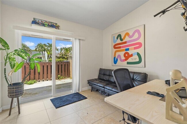Building Photo - 12340 SW 115th Terrace