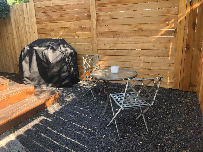 Building Photo - 126 SW 4th St