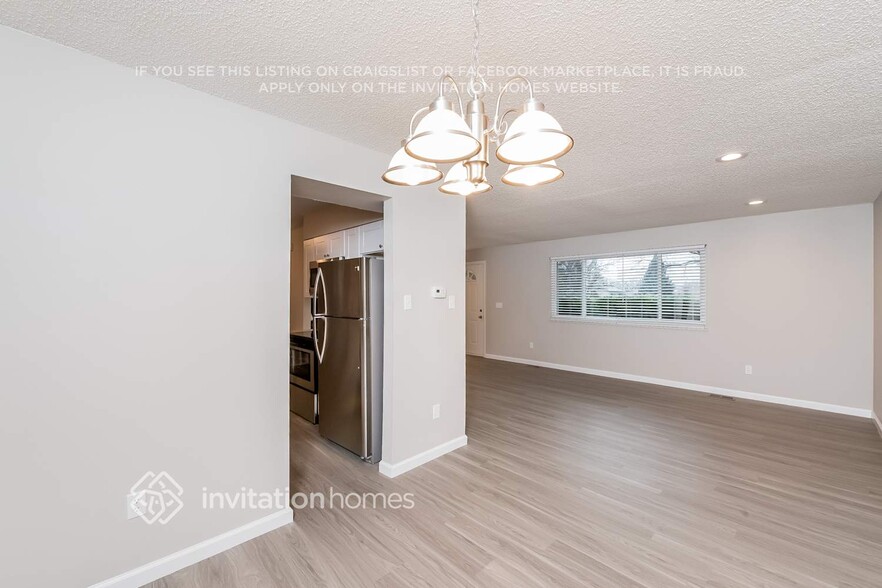 Building Photo - 9540 Meade St