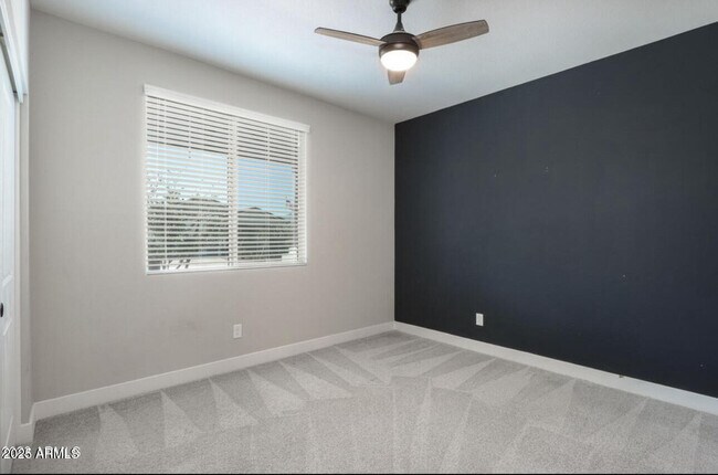 Building Photo - 5546 W Stargazer Pl