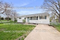 Building Photo - Ranch home available NOW!