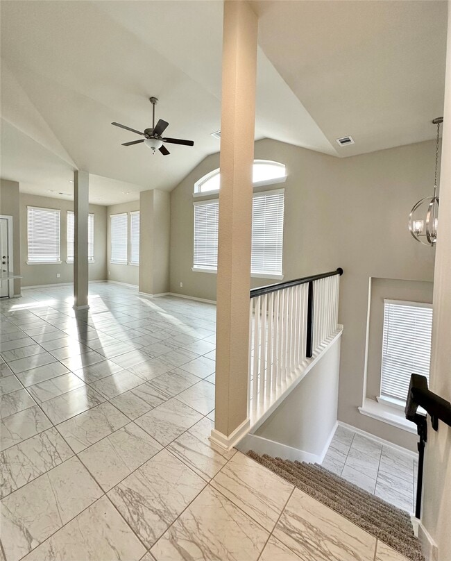 Building Photo - 9442 Starlight Oak Dr