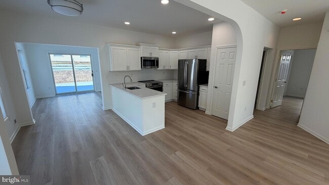 Building Photo - 49 Wagon Wheel Ln