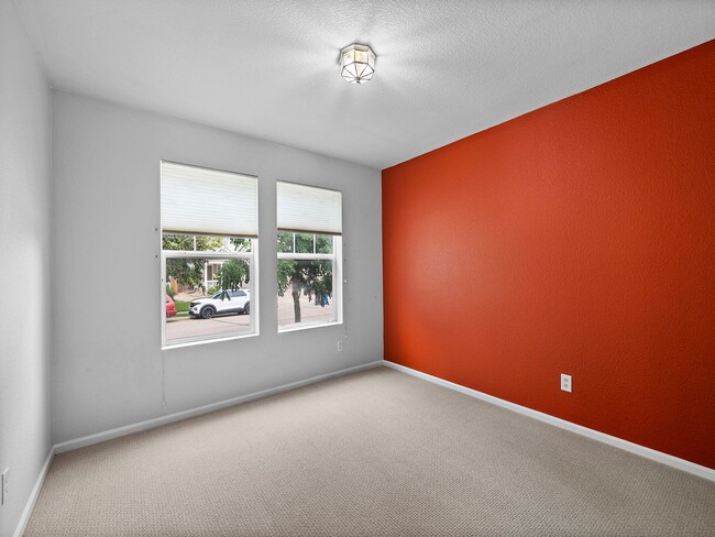 Building Photo - 3 Bed 2 Bath Home Available for Rent!!!