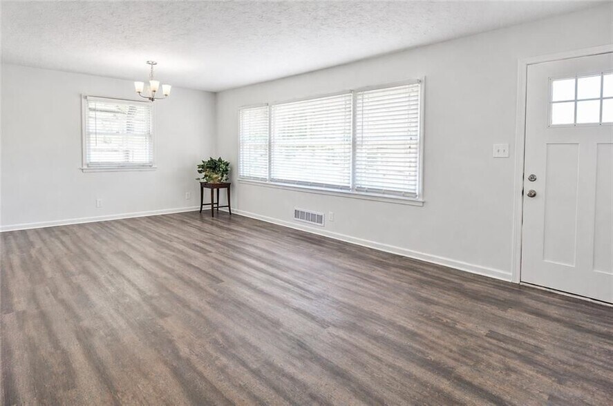 Building Photo - 2191 Greystone Way