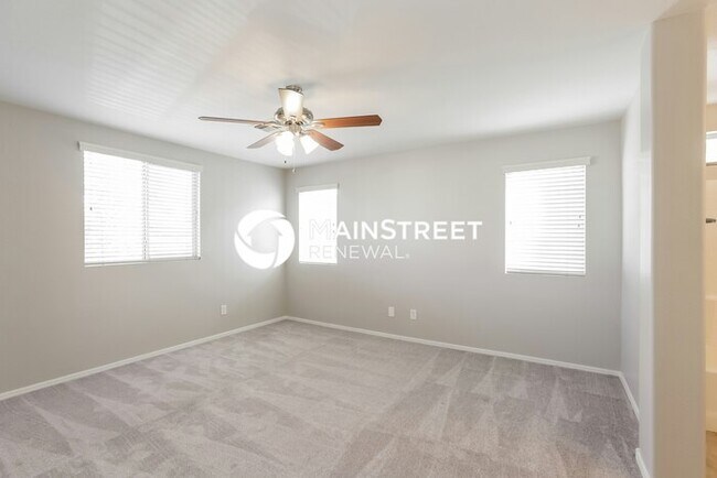 Building Photo - 3 Bedroom Pet-Friendly Home in Phoenix, AZ with Main Street Renewal