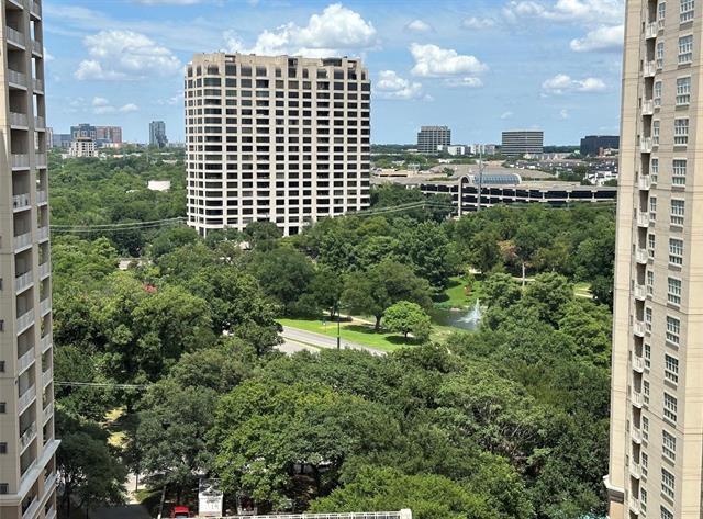 Building Photo - 3225 Turtle Creek Blvd