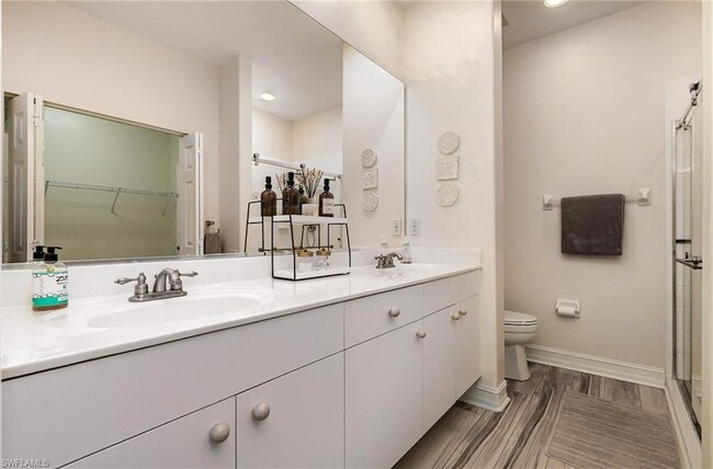 Building Photo - 1035 Tarpon Cove Dr