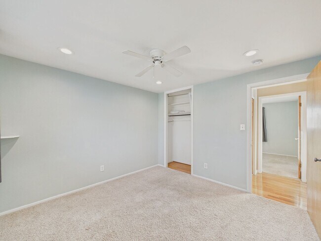 Building Photo - Gorgeous home in Westminster!