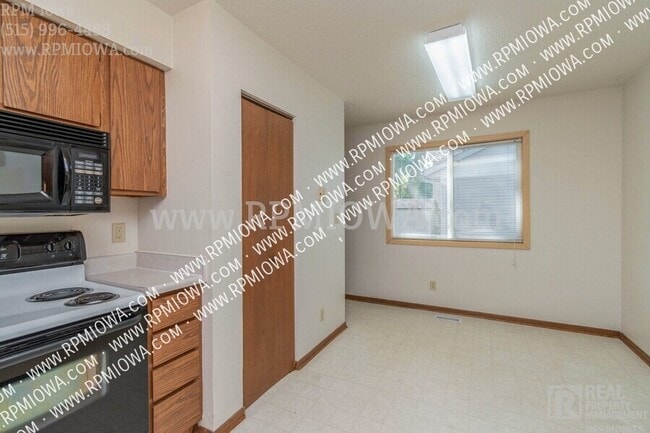 Building Photo - 4112 Harris St