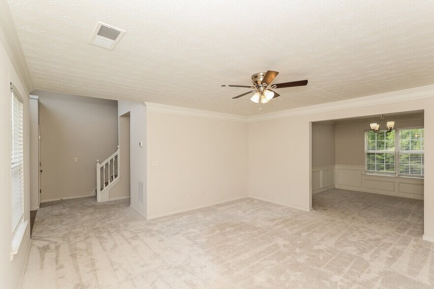 Building Photo - 512 Tori Ct