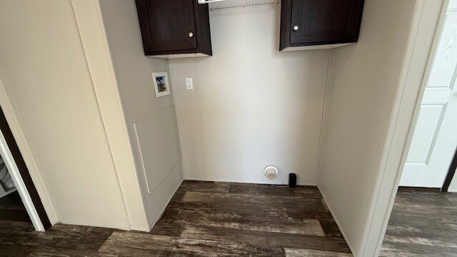 Building Photo - 16023 Villaire Ave