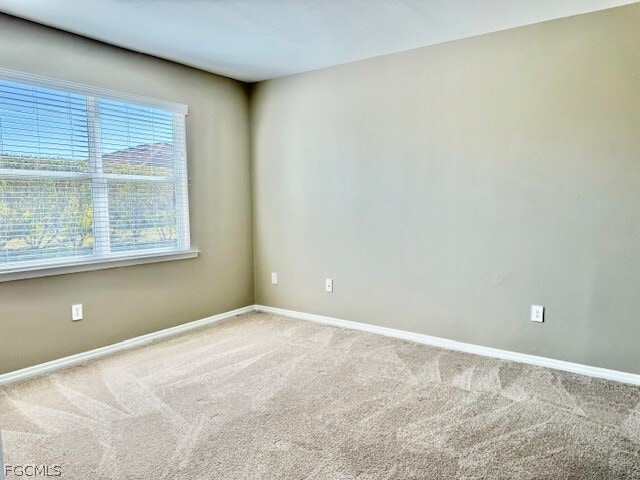 Building Photo - 2969 Royal Gardens Ave