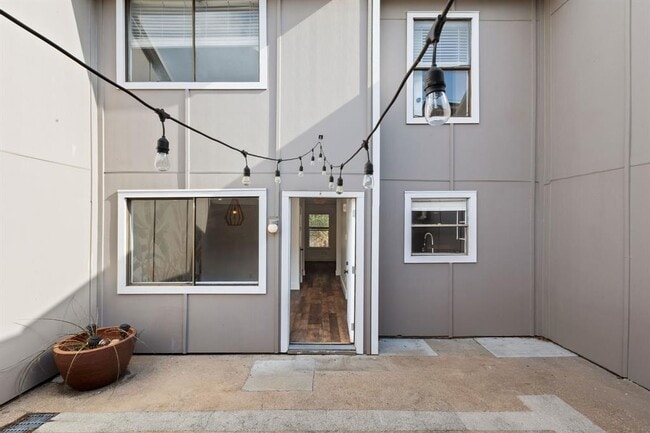 Building Photo - 1712 Timber Ridge Rd